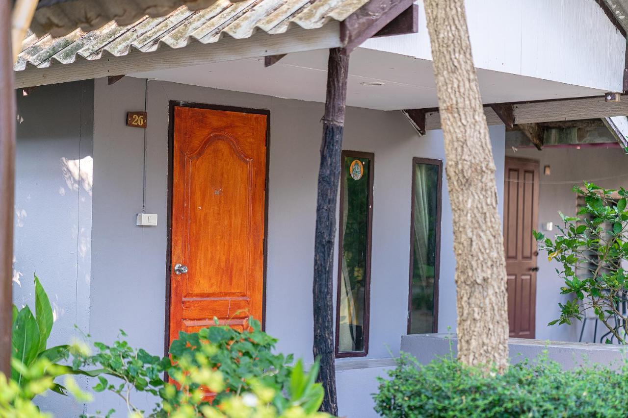 The Cosy Sunset Beach Resort & Restaurant Thongsala Ngoại thất bức ảnh