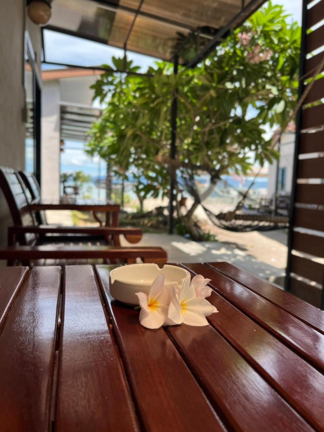 The Cosy Sunset Beach Resort & Restaurant Thongsala Ngoại thất bức ảnh