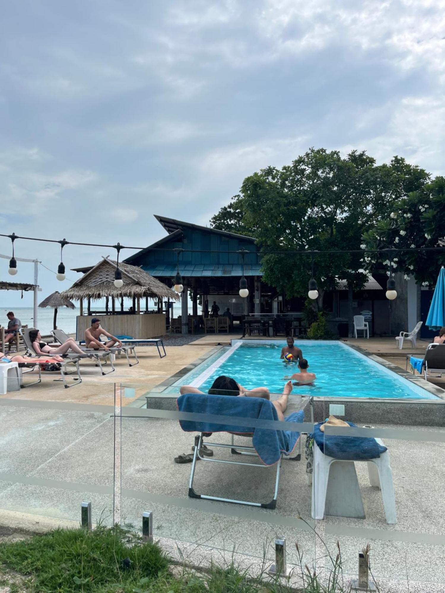 The Cosy Sunset Beach Resort & Restaurant Thongsala Ngoại thất bức ảnh