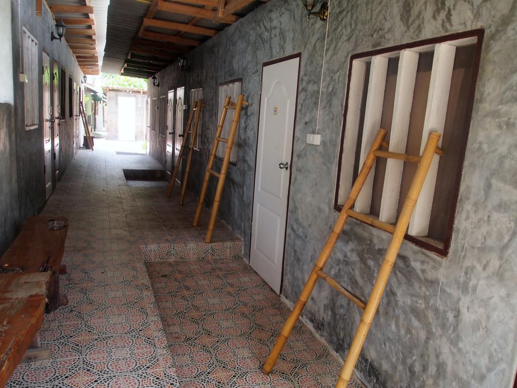 The Cosy Sunset Beach Resort & Restaurant Thongsala Ngoại thất bức ảnh