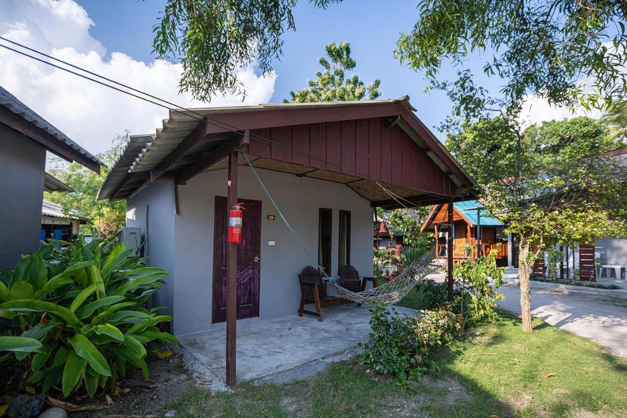 The Cosy Sunset Beach Resort & Restaurant Thongsala Ngoại thất bức ảnh